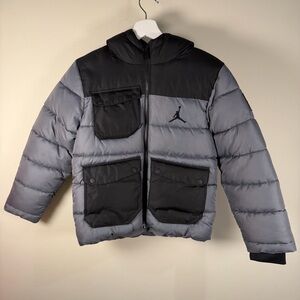 Jordan Kids Puffer Jacket Hooded Gray Black Youth Medium (10–12)